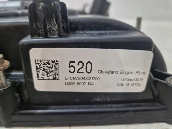 Venttiilikansi Ford Explorer VI 2.3 OEM LB5E 6007 BA image 5
