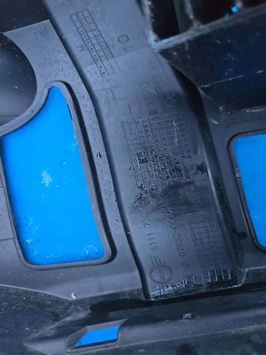 Glissière de montage de pare-chocs avant gauche Mini Countryman F60 image 4