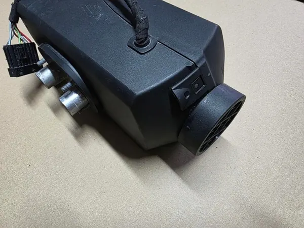 WEBASTO AIRTRONIC IVECO 5801992784 (24) - Usado image 3