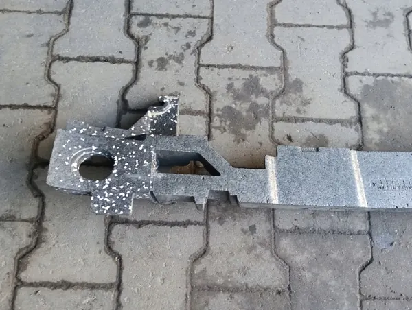 Voorbumper absorber OEM 4G0807550Q Audi A6 C7 image 6