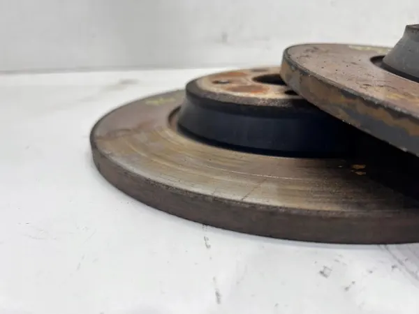 Käytetyt Audi OE jarrupalat taka 300x11.5mm image 3