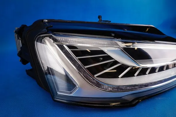 MATRIX LED Scheinwerfer Audi A8 S8 4H FL 4H0941035 4H0941036 image 10