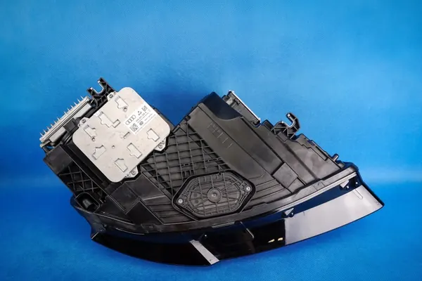 MATRIX LED Scheinwerfer Audi A8 S8 4H FL 4H0941035 4H0941036 image 6