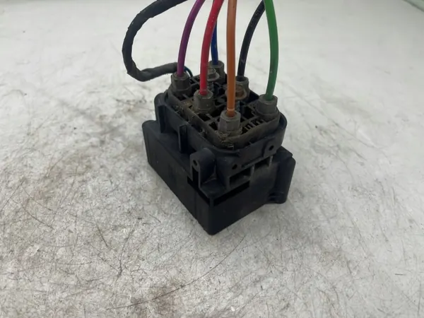 Luftfjädringsventilblock OEM 4F0616013 för Audi image 3