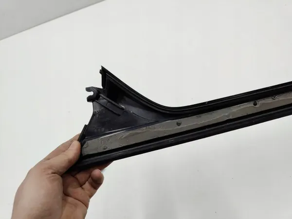 OEM 4K9854872 Audi A6 C8 19- Rechter Heck-Kofferraumspoiler image 5