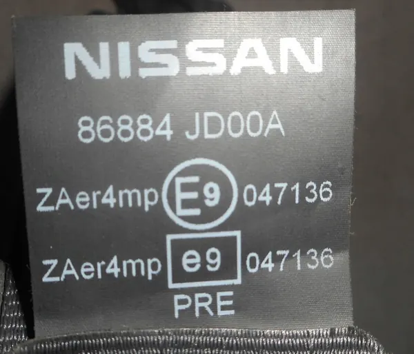 Säkerhetsbälte fram höger OEM 86884JD00A image 3