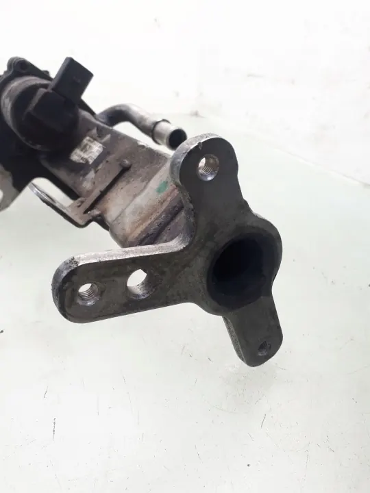 Volvo EGR-klepkoeler OEM 30637142 voor S60 V70 2.4D image 4