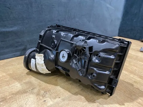 Land Rover Discovery L462 3.0 Luftfilterhus LK62-9H709-AA image 3