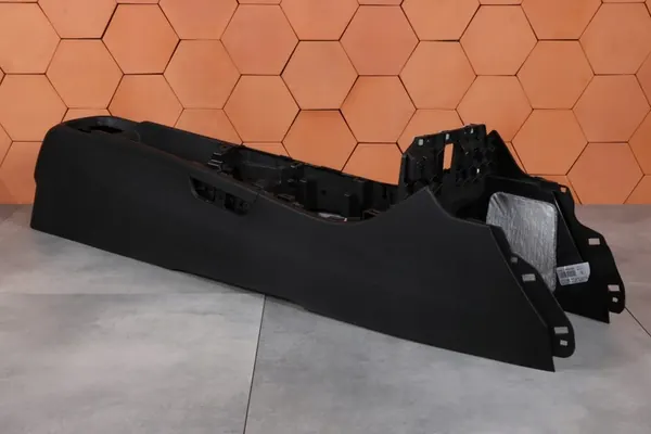 Console central BMW X1 F48 preta 9335198 image 1