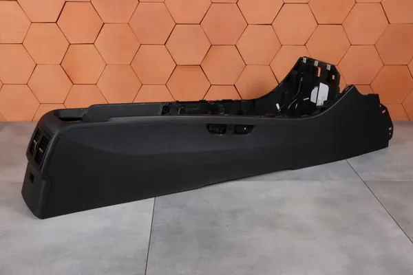 Console central BMW X1 F48 preta 9335198 image 3