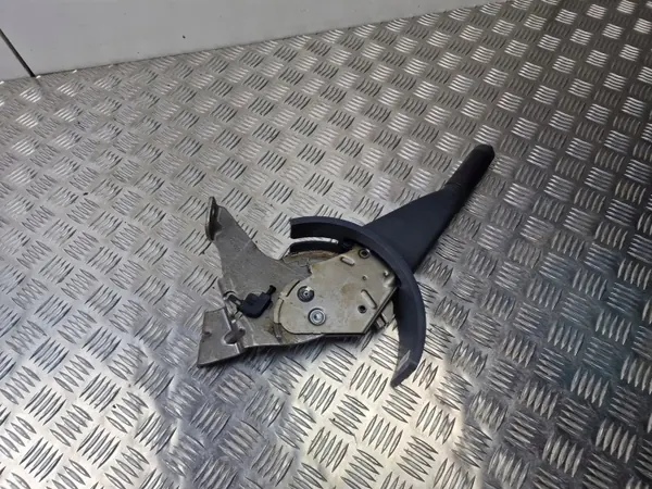Volkswagen Handremhendel OEM 2H0711301C Gebruikt image 3