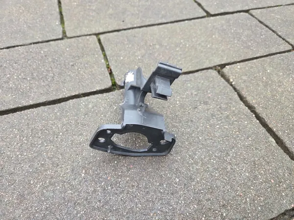 SEAT IBIZA IV LIFT Linker spuitbeugel 6J0807595A image 4