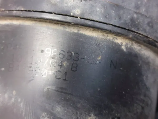Gebrauchter Ford Kohlefilter OEM 4F13-9E857-CD image 5