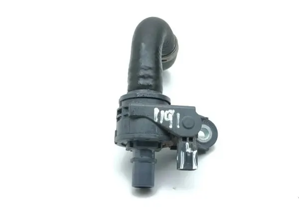 Toyota vedenkierrätyspumppu OEM 9E22BA3162 image 3