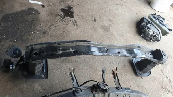 Etu Ylätuki Alfa Romeo 159 Täydellinen image 2