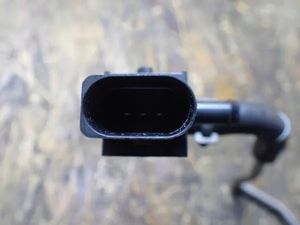 DPF-paineanturi VW Passat B8 Sedan 2016 2.0 DSG EU 04L131552DL image 5