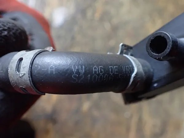 DPF-paineanturi VW Passat B8 Sedan 2016 2.0 DSG EU 04L131552DL image 6