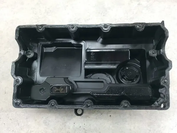 Tapa de válvulas OEM 03G103469M 03G103475D para VW Golf V image 6