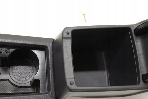 OEM 5780826 VW Golf Sportsvan middenconsole armsteun image 3