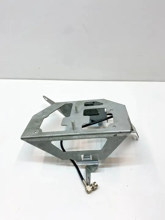 Antennivahvistin OEM 2305451740 Mercedes-Benz SL:lle image 2