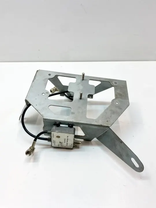 Antennivahvistin OEM 2305451740 Mercedes-Benz SL:lle image 3