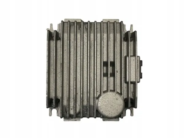 OEM 9J1035446H Porsche Taycan Audioversterker image 2