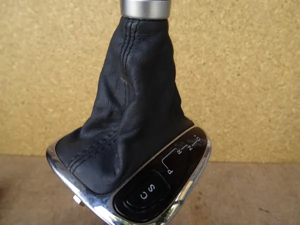 MERCEDES W203 CL203 CLC Automatic Gear Knob A2032672088 image 8