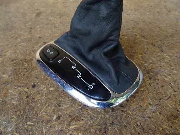MERCEDES W203 CL203 CLC Automatic Gear Knob A2032672088 image 9