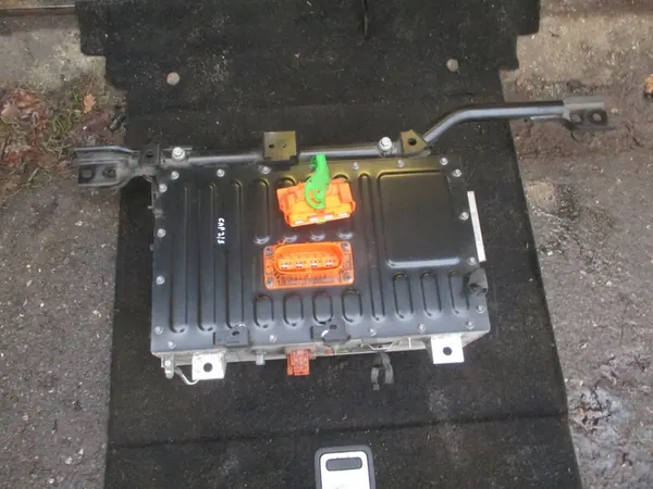 RENAULT CAPTUR II CLIO V ARKANA Accu 1.6 E-TECH image 1