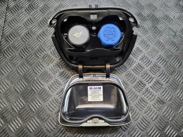 Öl-Einfüllstutendeckel OEM 98755507500 Porsche image 2