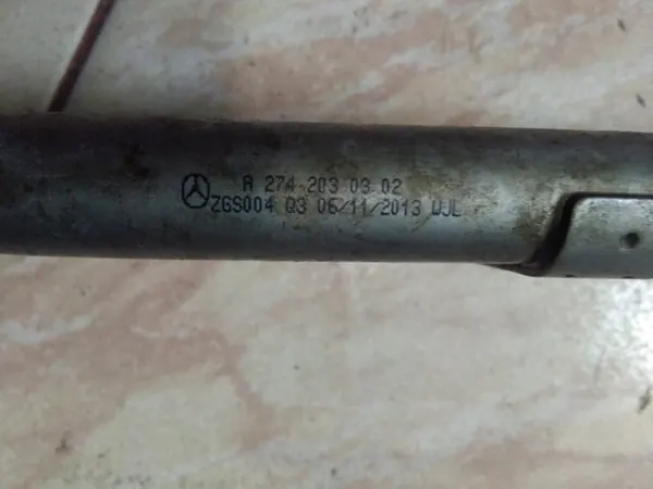 Tube Mercedes OEM A2742030302 État Utilisé image 3