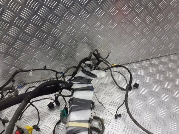 Motorraum-Installation Opel Astra J 1.4T OEM 13222786 image 6