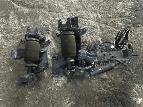 Suspensión de cabina Scania R OEM 0 - Estado usado image 2