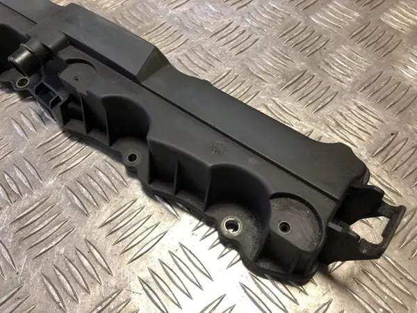 OEM 99089310 Nockenfolgerabdeckung Peugeot 307 image 4