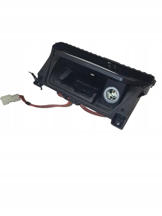 Cinzeiro BMW F10 OEM 51169171558 - Estado usado image 2