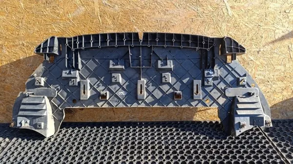 Peugeot 5008 I Frontstoßstangenabdeckung OEM 9686646580 image 2
