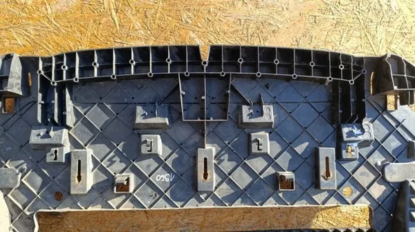 Peugeot 5008 I Frontstoßstangenabdeckung OEM 9686646580 image 3