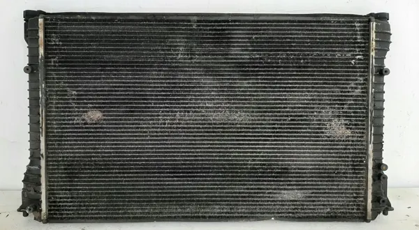 Radiateur d'eau OEM 3D0121253G pour VW Phaeton 3.0 TDI image 3