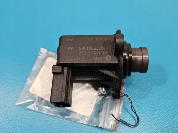 Válvula turbo usada OEM 70290101 VW Passat B7 image 3