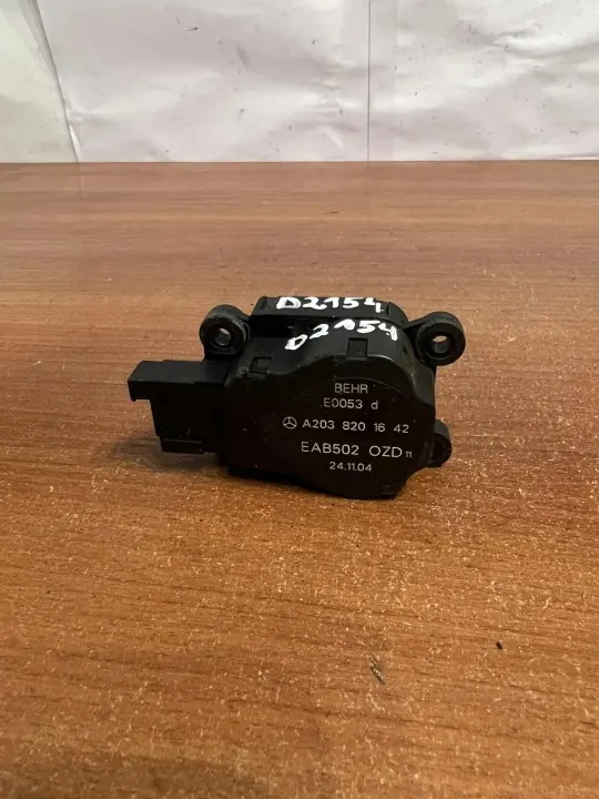 Klappenmotor D2154 für Mercedes-Benz C W203 2003 image 3