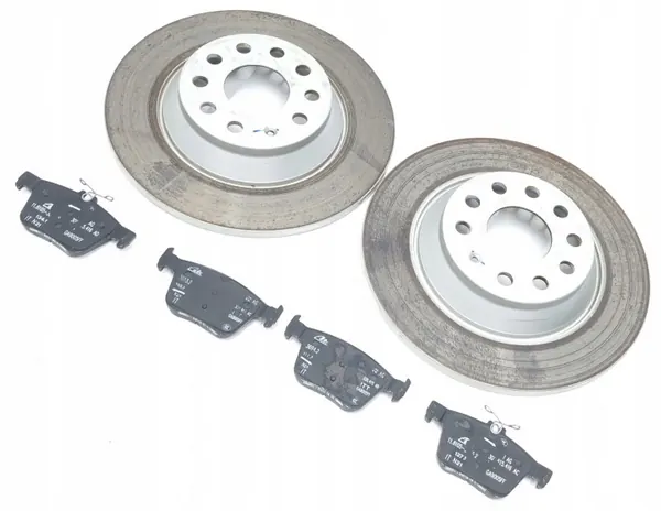 Audi Q3 taka-akselin jarrupalat ja -levyt OEM 3Q0615601A image 5