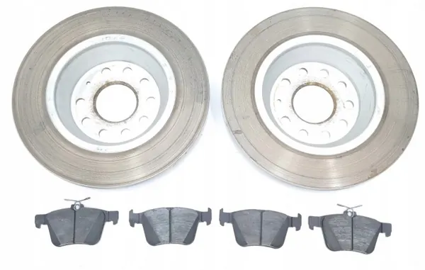 Audi Q3 taka-akselin jarrupalat ja -levyt OEM 3Q0615601A image 7