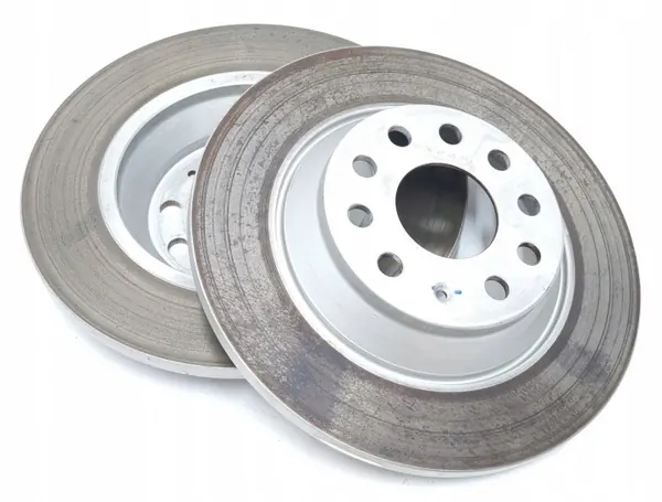 Audi Q3 taka-akselin jarrupalat ja -levyt OEM 3Q0615601A image 9