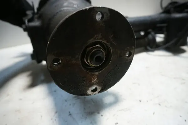 Mitsubishi Pajero III Front Differential 3.917 OEM MR548646 image 6