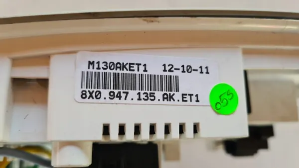 Lampe Audi Q3 Plafonnier OEM 8X0947135AK 8X0959613 image 10