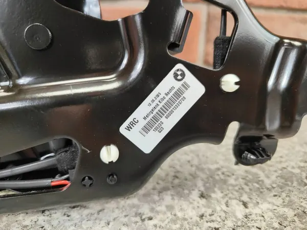 BMV623 Dakscharner & Actuator Rechts BMW 4 Cabrio image 10