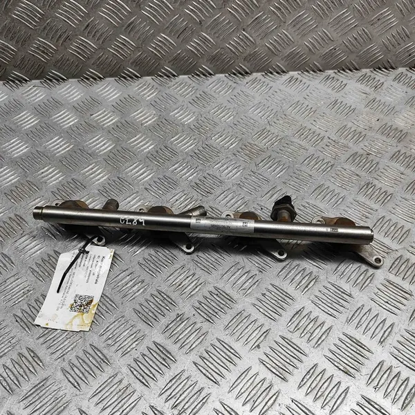 Mercedes-Benz OE A2780703495 brandstofrail image 3