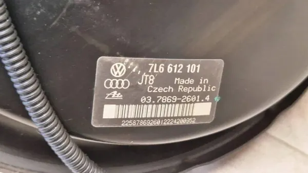 Käytetty VW Servo 7L6612101 Touareg 2.5L Diesel image 6