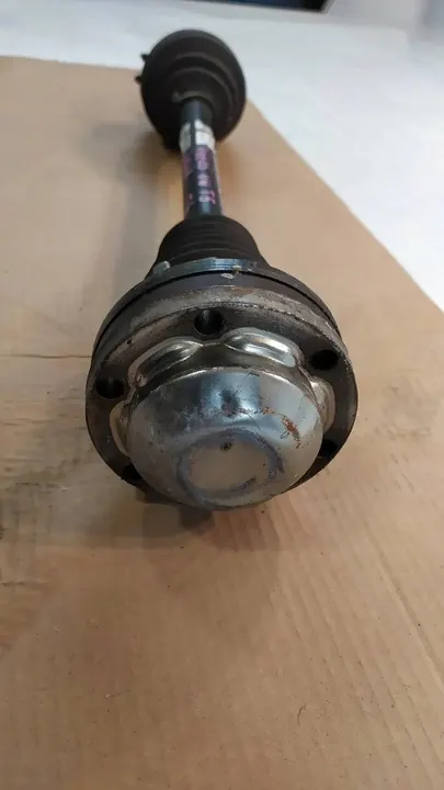 Vänster framaxel VW T5 T6 2.0 TDI image 5