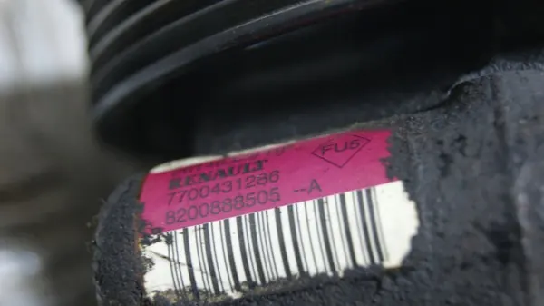 Dacia Sandero ohjauspumppu OEM 8200888505A image 3